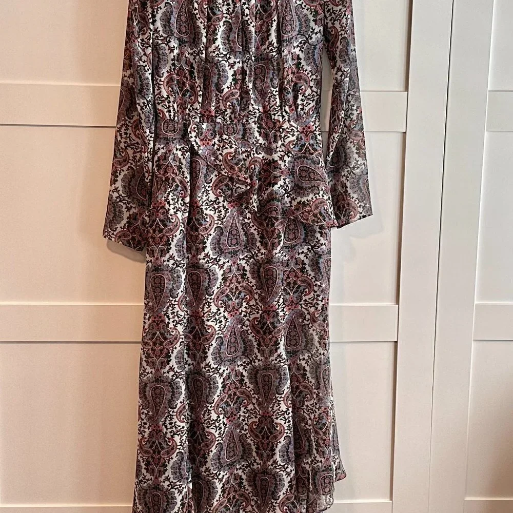 VERONICA BEARD Sazan LS Handkerchief Hem Paisley Dress In Ecru Multi- Size 2 - Picture 6 of 8
